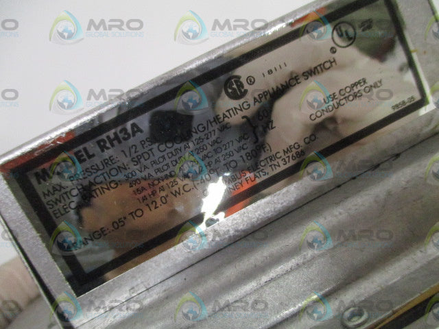 COLUMBUS RH3A AIR SWITCH * NEW IN BOX *