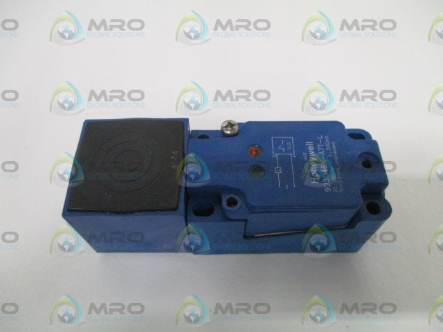 HONEYWELL 923C46N-A7T-L PROXIMITY SWITCH *USED*