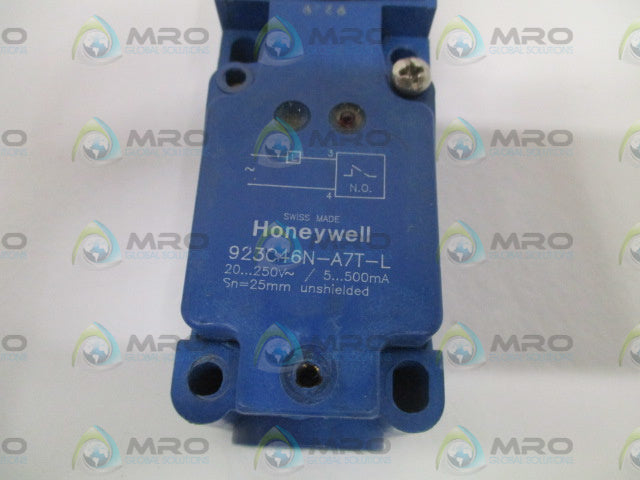 HONEYWELL 923C46N-A7T-L PROXIMITY SWITCH *USED*