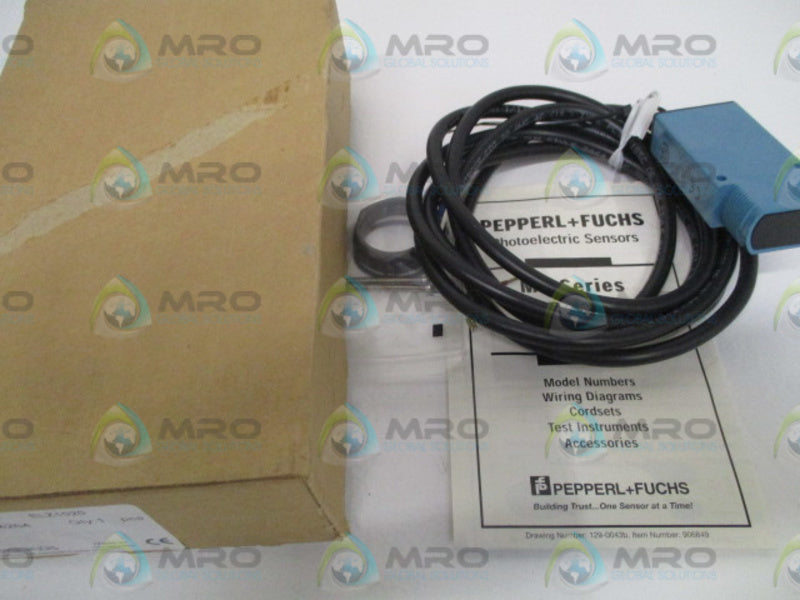 PEPPERL+FUCHS MHP-D33L PHOTOELECTRIC SENSOR *NEW IN BOX*