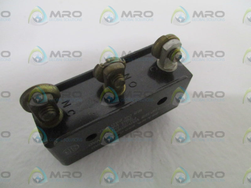 MICRO SWITCH BE-2R-P5 SWITCH *NEW NO BOX*