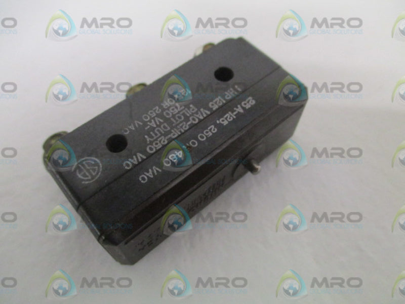 MICRO SWITCH BE-2R-P5 SWITCH *NEW NO BOX*