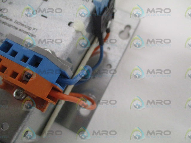 SIEMENS 6EP1935-6MD11 LEAD BATTERY PACK *USED*