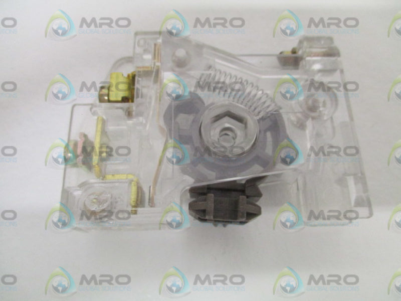 SQUARE D 9999-SX-6 AUXILIARY CONTACT *USED *