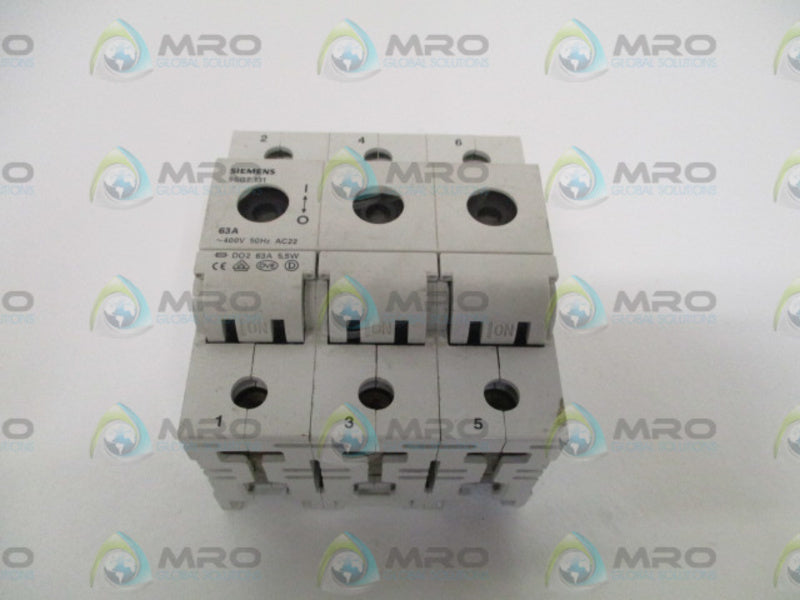 SIEMENS 5SG7 131 FUSE BLOCK 63A *USED*