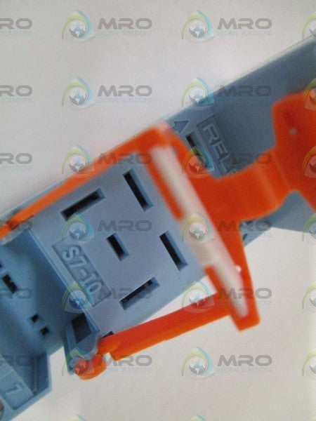RELECO S7-I0 SOCKET *NEW NO BOX*