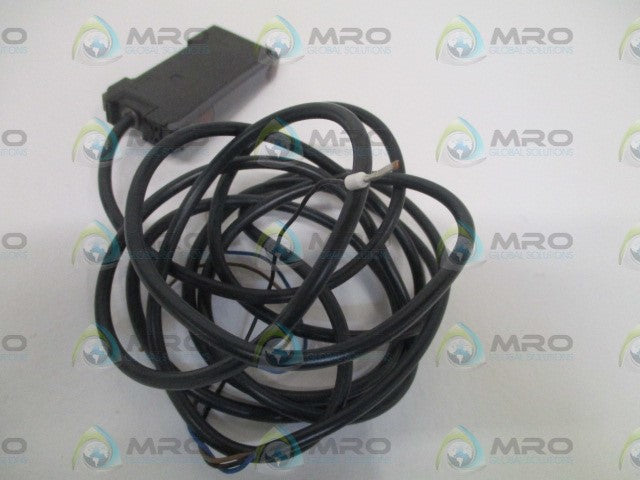 OMRON E3X-DA41-S PHOTOELECTRIC FIBER OPTIC SENSOR *USED*