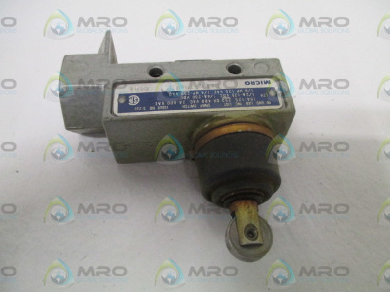 MICRO SWITCH BZE6-2RN80 (GREY)(MISSING BASE) *NEW NO BOX*