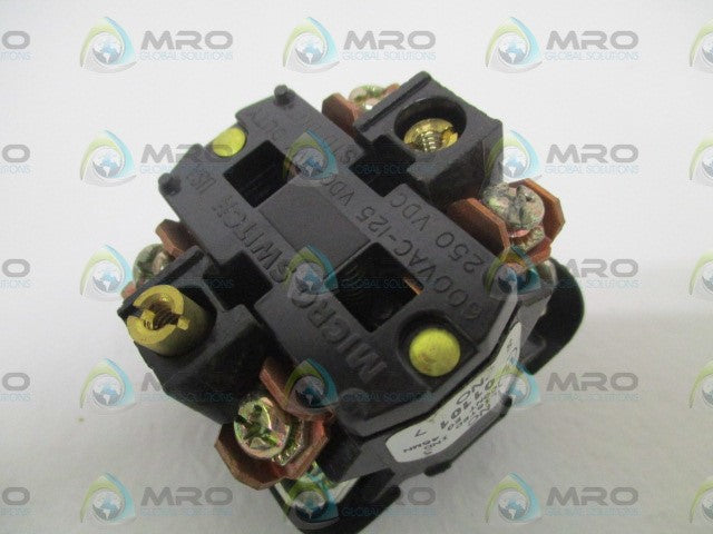 SENASYS PTCC CONTACT BLOCK *NEW NO BOX*