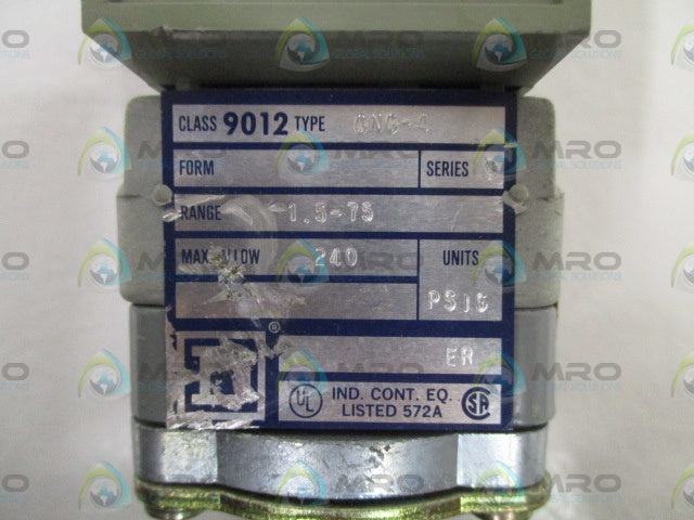 SQUARE D 9012-GNG-4 SER.C PRESSURE SWITCH (AS PICTURED) *NEW NO BOX*