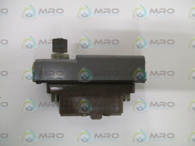 SQUARE D 9007-A0-12 SER. D LIMIT SWITCH (AS PICTURED) *USED*