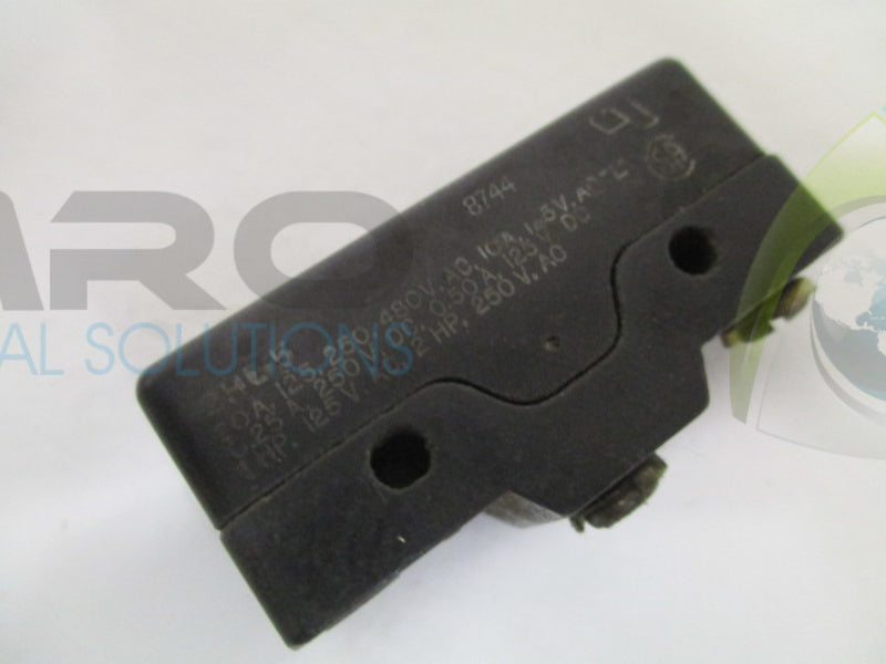 UNIMAX 2HE-5 LIMIT SWITCH *USED*