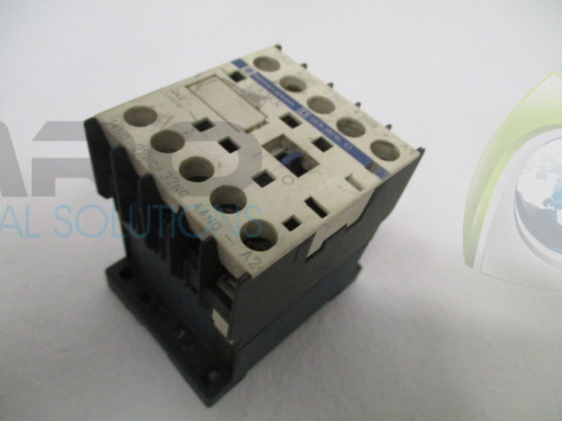 TELEMECANIQUE CA3KN22BD CONTROL RELAY 24V *USED*