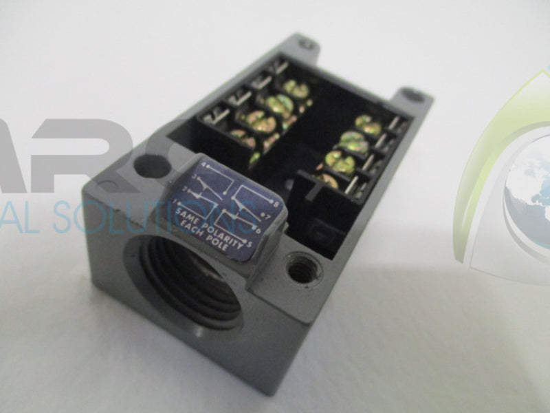SQUARE D 9007-CT-62 LIMIT SWITCH RECEPTACLE *NEW NO BOX*