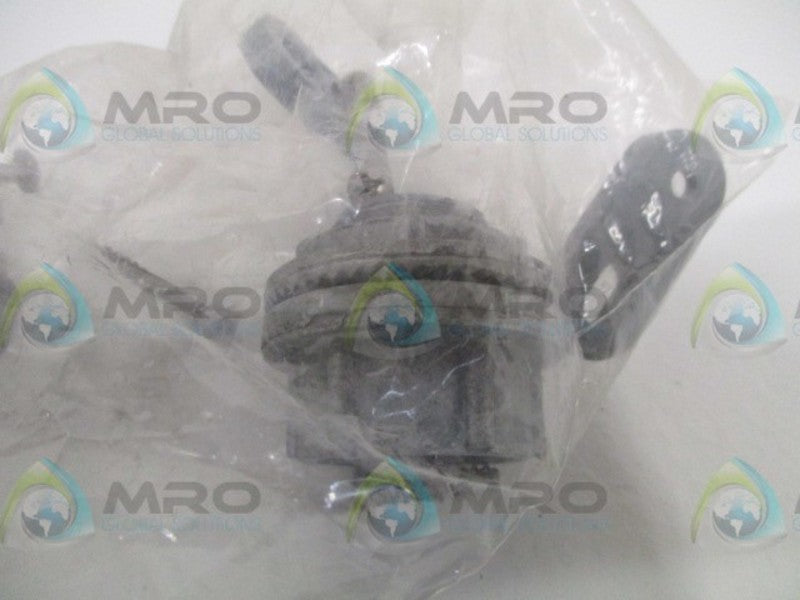 HUBBELL WH-2 CONDUIT HUB *NEW IN FACTORY BAG*