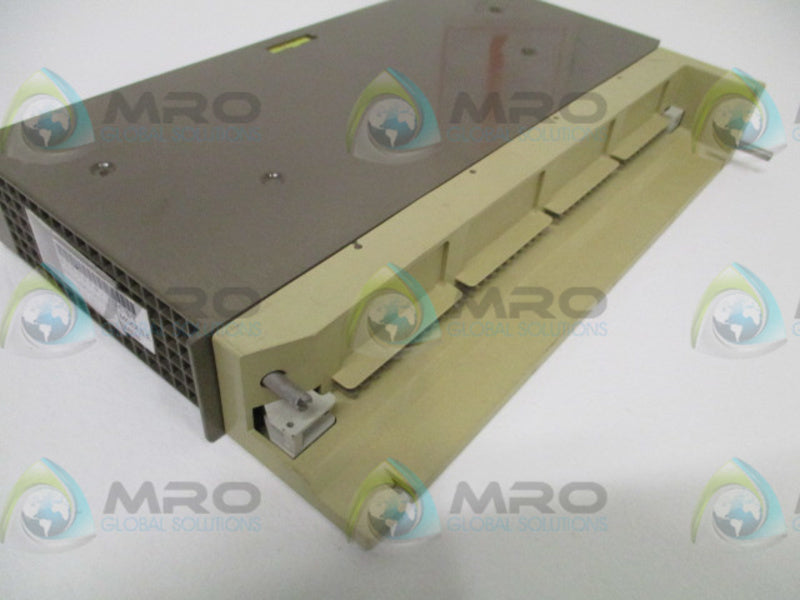 SIEMENS 6ES5 470-7LC13 ANALOG OUTPUT MODULE *USED*
