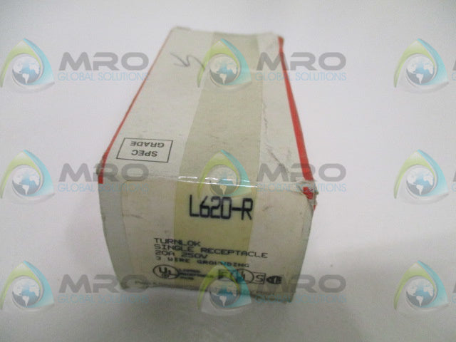 PASS & SEYMOUR L620-R TURNLOK RECEPTACLE *NEW IN BOX*