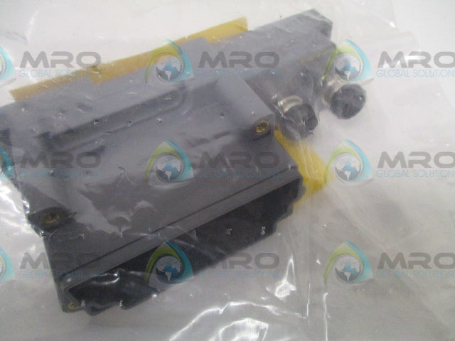 TURCK BL67-B-2M12 BASE MODULE *NEW IN FACTORY BAG*