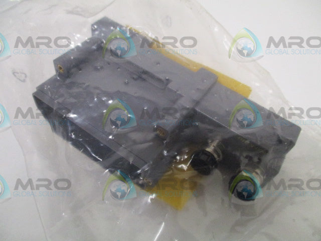 TURCK BL67-B-2M12 BASE MODULE *NEW IN FACTORY BAG*