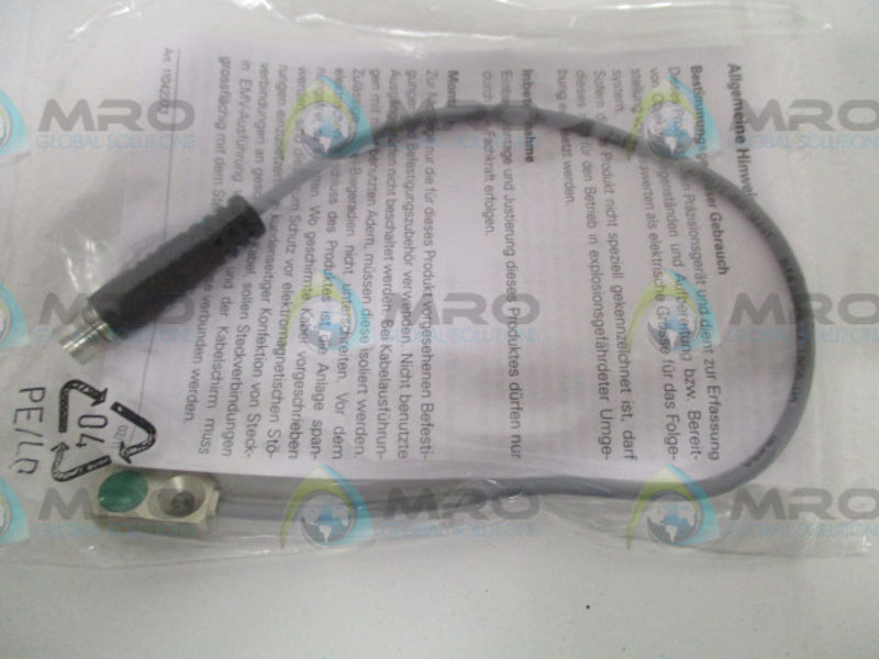 BAUMER IFFM08P37A6/KS35L INDUCTIVE SENSOR * NEW IN FACTORY BAG *
