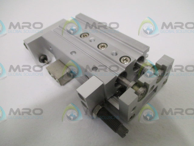SMC MXS12L-40B SHOCK ABSORB CYLINDER SLIDE TABLE *NEW NO BOX*
