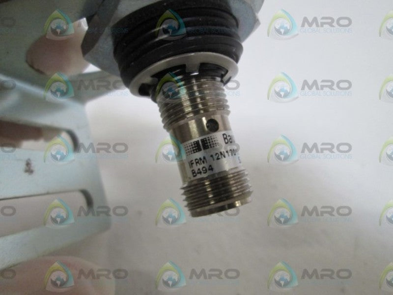 BAUMER INDUCTIVE SENSOR IFRM 12N1701/S14L  UNMP