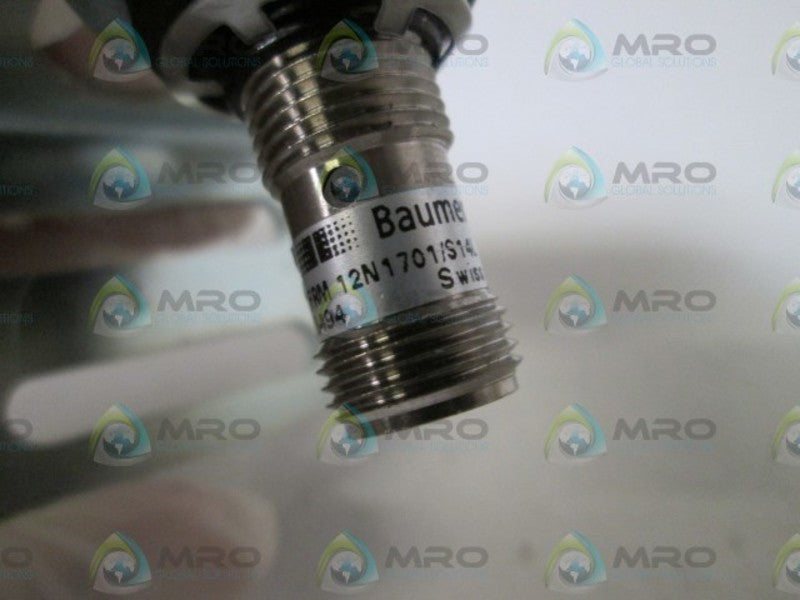 BAUMER INDUCTIVE SENSOR IFRM 12N1701/S14L  UNMP