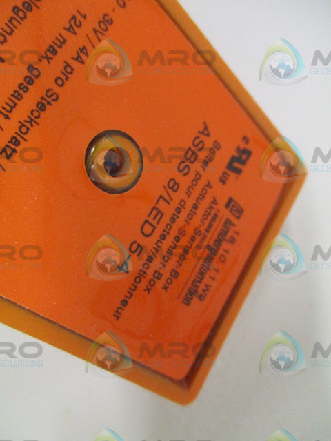 LUMBERG ASBS8/LED5-4 ACTUATOR SENSOR BOX (MISSING ACCESSORIES) *NEW IN BOX*