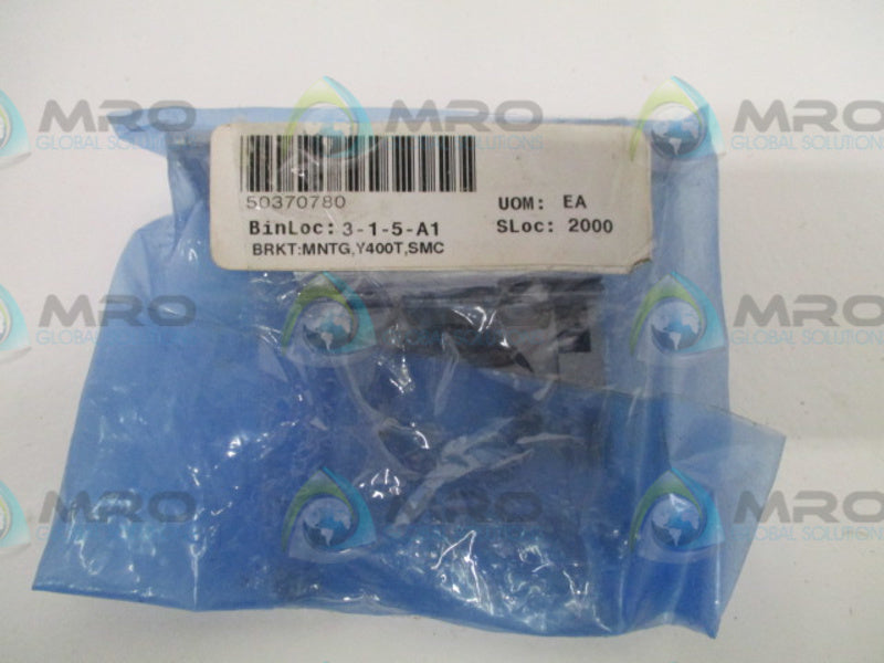 SMC Y400T MOUNTING BRACKET * NEW IN FACTORY BAG *