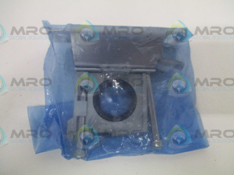 SMC Y400T MOUNTING BRACKET * NEW IN FACTORY BAG *