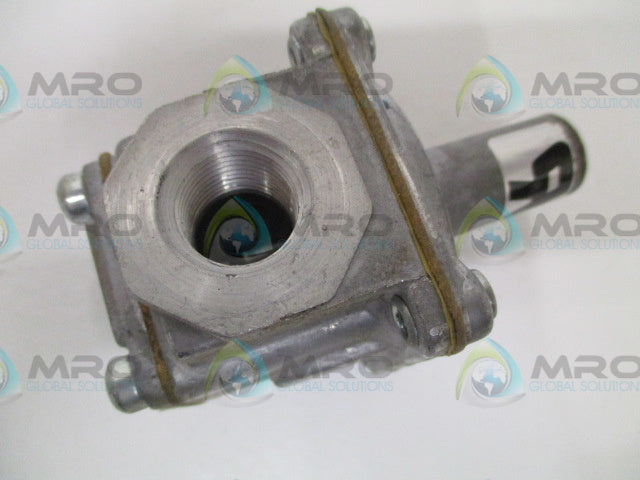 MAXITROL R400Z GAS REGULATOR VALVE 1/2 PSIG *USED*