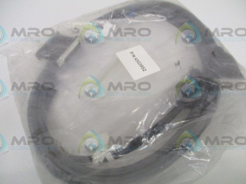 IBM 43G3952 CABLE *NEW NO BOX*