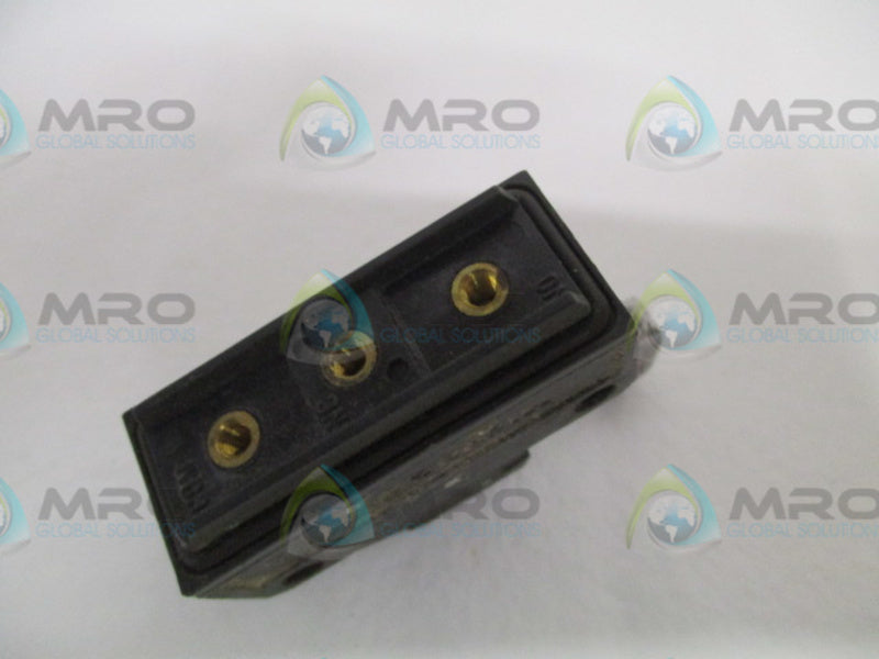 MICRO SWITCH SL1-P2 LIMIT SWITCH *USED*