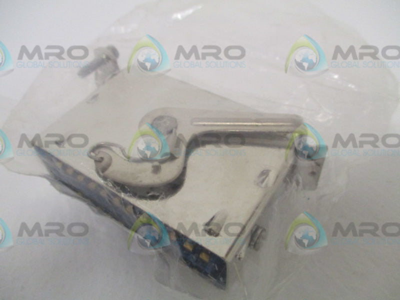 WIRE-PRO 26-4501-24P 9240 CONNECTOR *NEW IN FACTORY BAG*