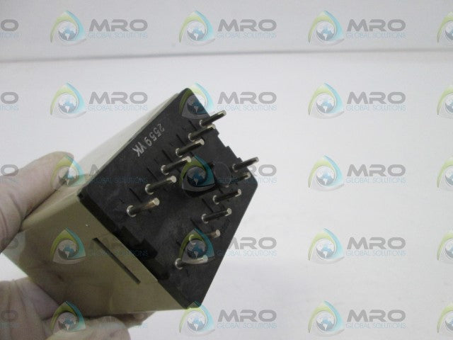 OMRON SENSOR CONTROLLER S3S-C10-US *USED*