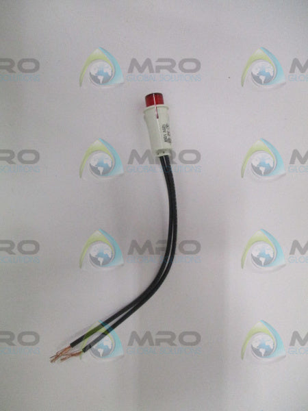 LEECRAFT 32 125V 1/3W ROUND RED INDICATOR LIGHT *NEW NO BOX*
