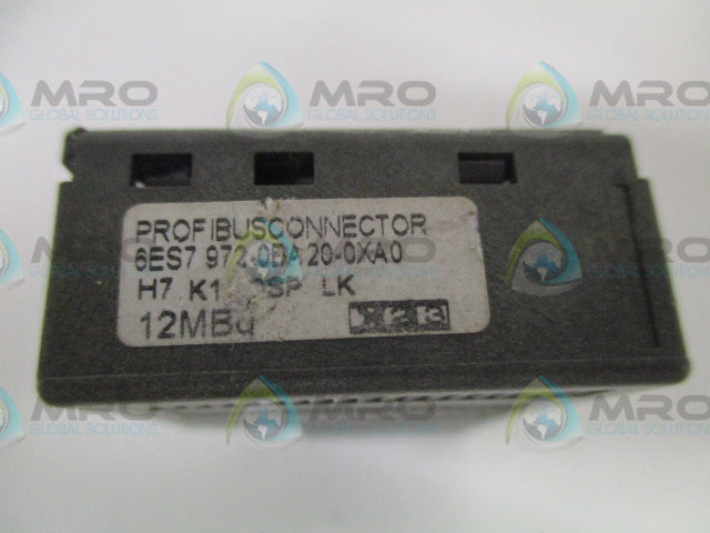 SIEMENS 6ES7972-0BA20-0XA0 BUS CONNECTOR PROFIBUS (AS PICTURED) *USED*