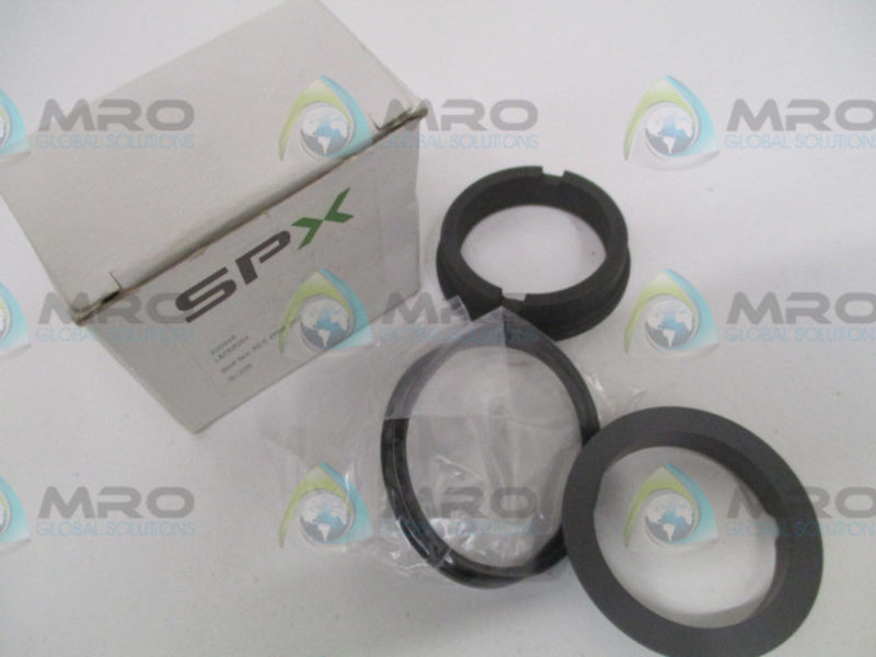 SPX 300666 SHAFT SEAL *NEW IN BOX*