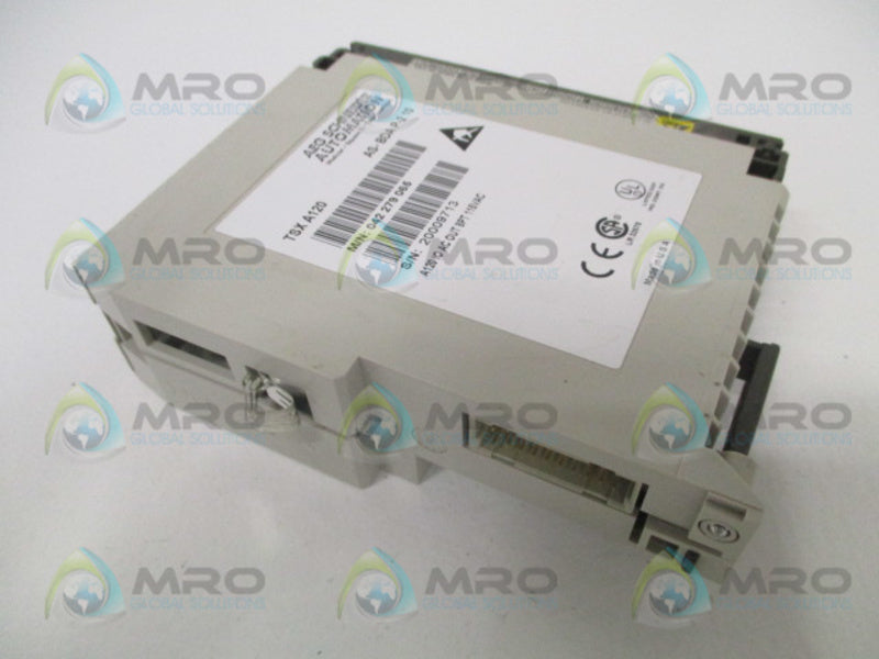 SCHNEIDER AEG TSX A120 AS-BDAP-210 OUTPUT MODULE *NEW NO BOX*