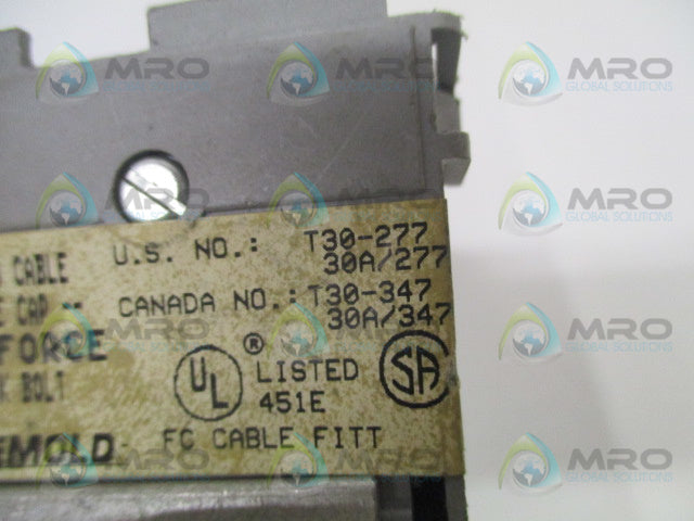 WIREMOLD T30-277 CONNECTOR CHAN-L-WIRE (AS PICTURED) *USED*