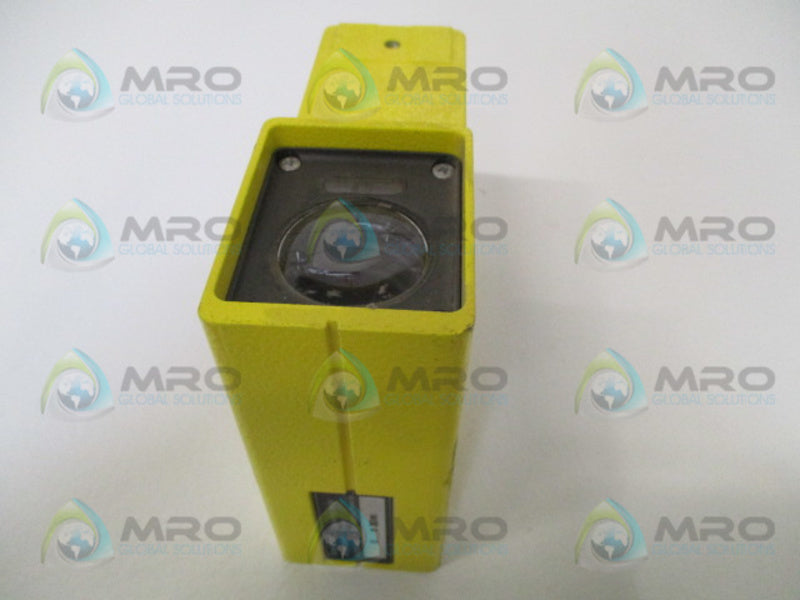 SICK WSU26-120 PHOTOELECTRIC SAFETY SWITCH *NEW NO BOX*
