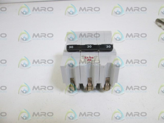 STAB-LOK CIRCUIT BREAKER NA330 *USED*