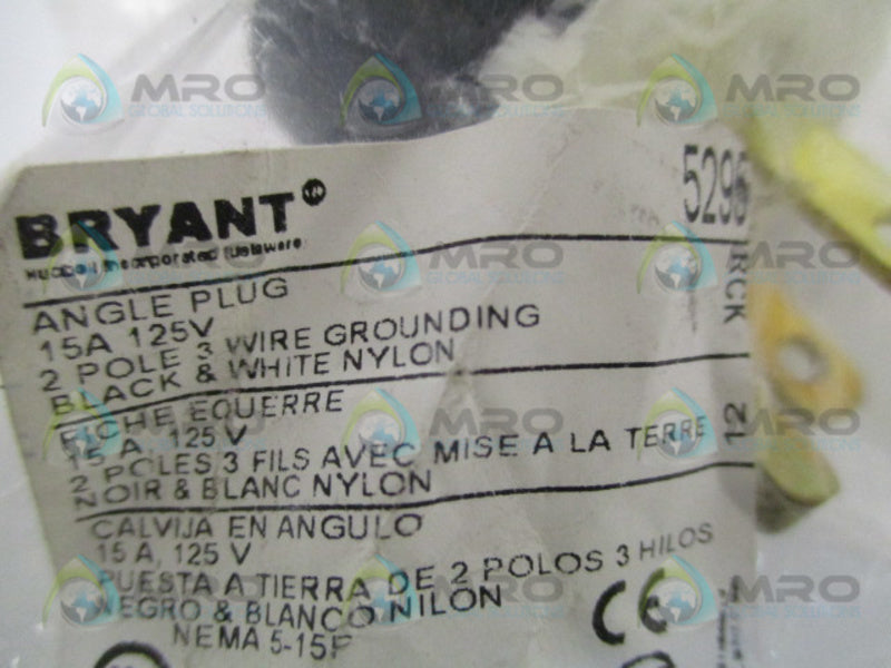 BRYANT 5295 ANGLE PLUG * NEW IN FACTORY BAG *