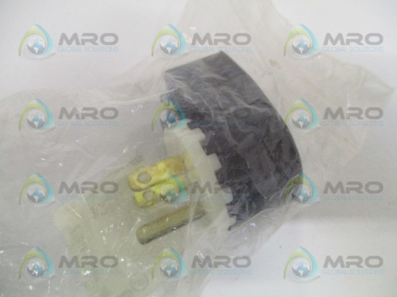 BRYANT 5295 ANGLE PLUG * NEW IN FACTORY BAG *