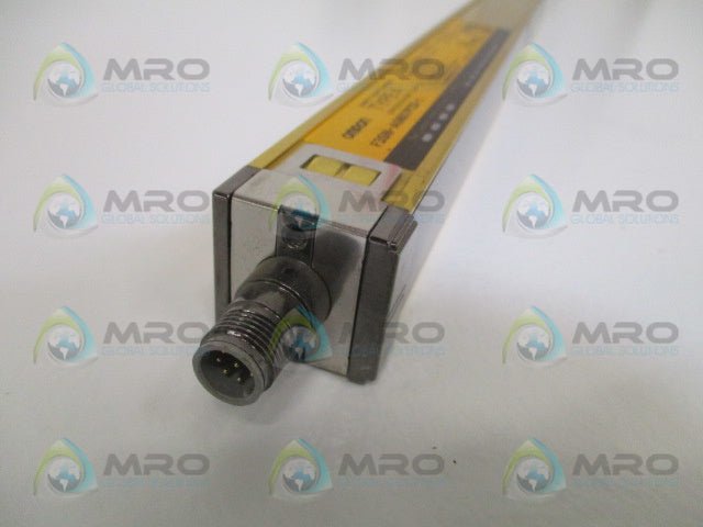 OMRON F3SN-A0607P25-L LIGHT CURTAIN EMITTER (MISSING ACCESSORIES) *NEW NO BOX*