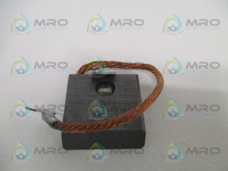 INDUSTRIAL MRO OE-116D 240-J1 CARBON BRUSH *NEW NO BOX*