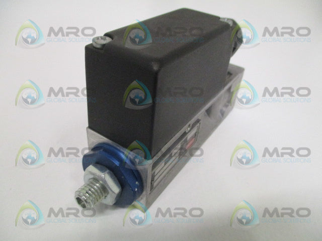 HERION 0820150 PRESSURE SWITCH 250V 6A *NEW NO BOX*