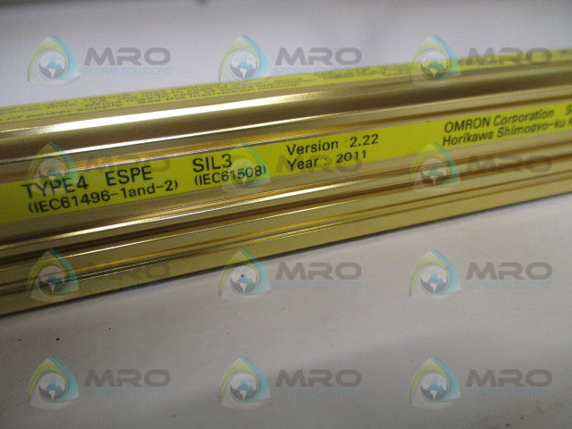OMRON STI F3SJ-A0905P20-L (MISSING ACCESSORIES) * NEW NO BOX *