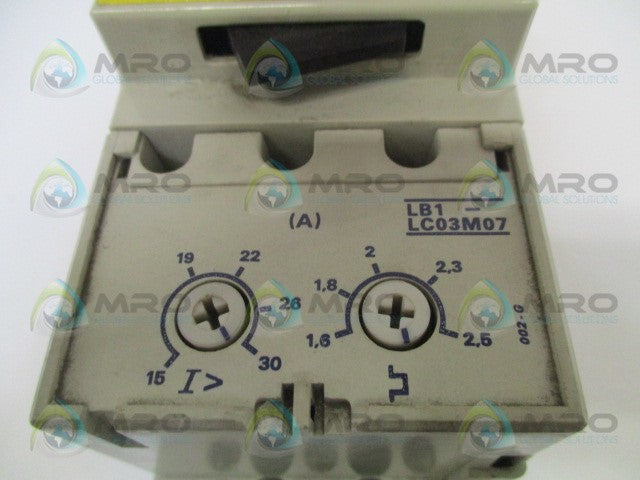 TELEMECANIQUE LD4-LC030 w/ LB1-LC03M07 MOTOR STARTER 100V (AS PICTURED) *USED*