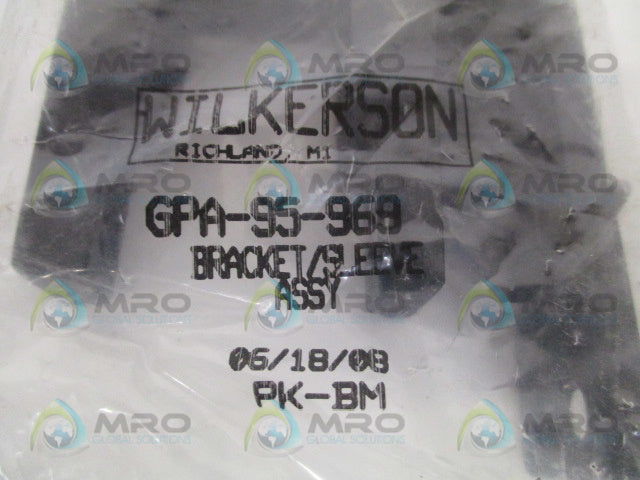WILKERSON GPA-95-969 BRACKET SLEEVE ASSEMBLY *NEW IN FACTORY BAG*